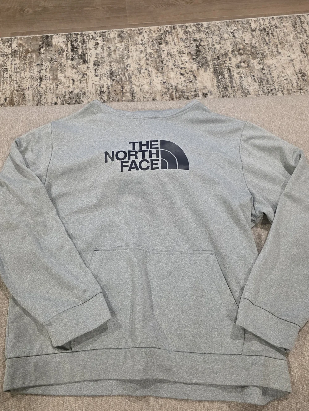 The North Face Men's Hoodie Sweatshirt - Light Gray